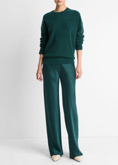 Plush Cashmere Crew Neck Sweater in Crew Neck - JUNIPER | VINCE Women