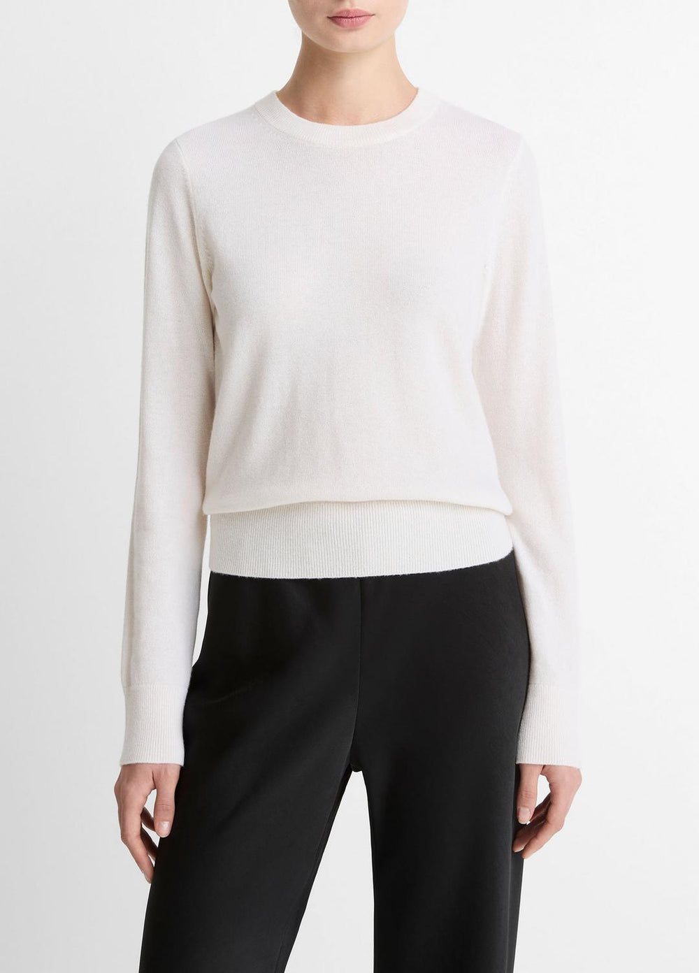 Cashmere Crew Neck Sweater in Crew Neck - OFF WHITE | VINCE Women