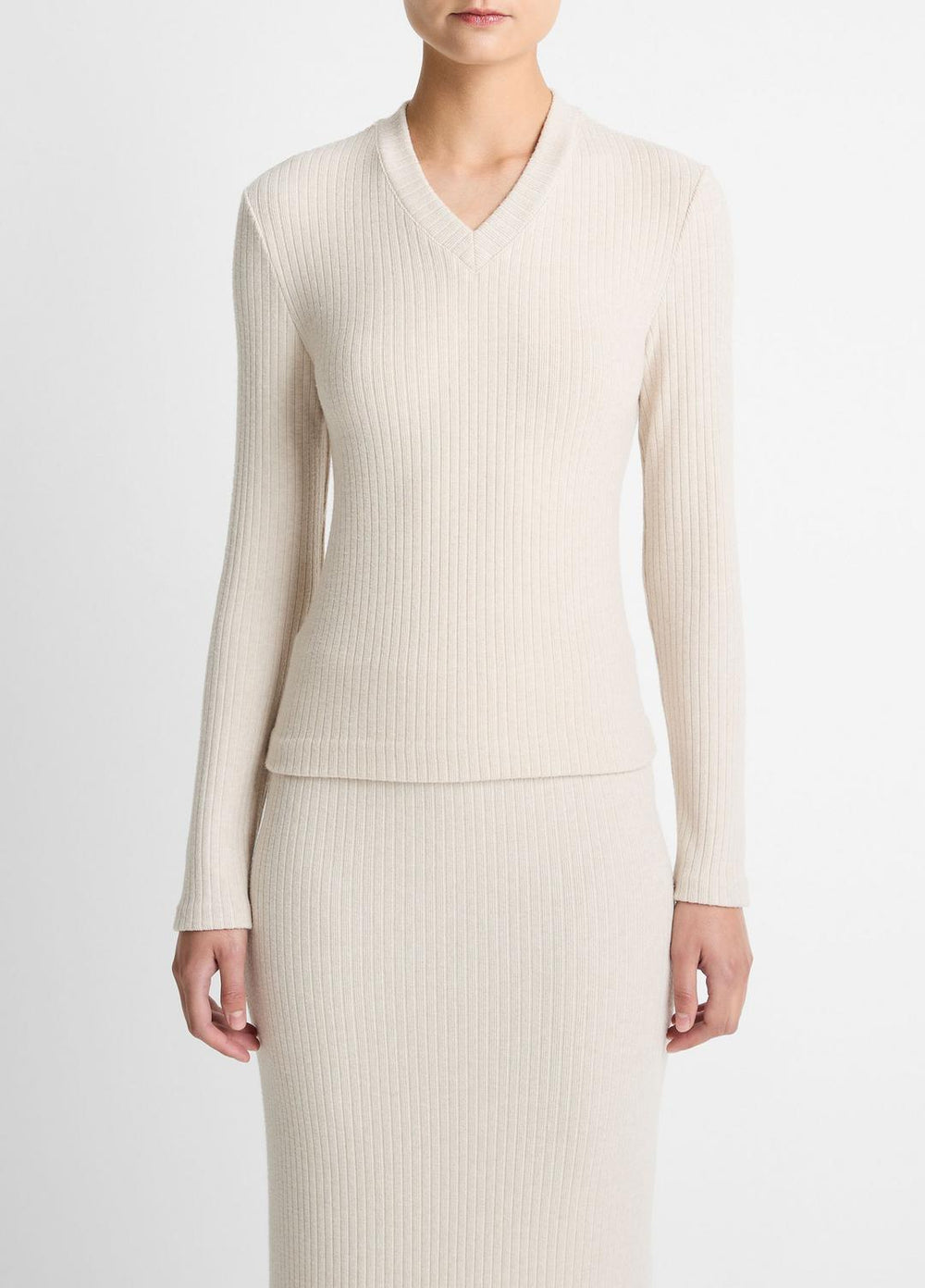 Cozy Rib High V-Neck Top in Long Sleeve - HEATHER CREAM OAT | VINCE Women