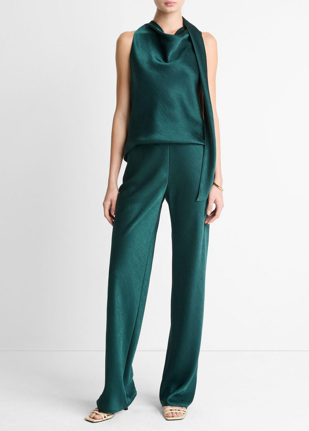 Colette High-Rise Fluid Satin Bias Pant in Trousers - JUNIPER | VINCE Women