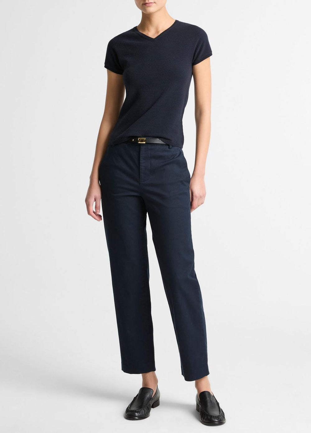 Avery Mid-Rise Italian Stretch-Cotton Chino Pant in Trousers - COASTAL BLUE | VINCE Women