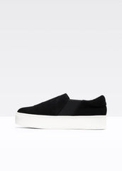 Suede Warren Sneaker in Sneakers - BLACK | VINCE Women