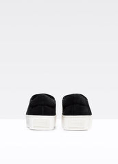 Suede Warren Sneaker in Sneakers - BLACK | VINCE Women