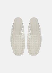 Barcelona Jelly Sandal in Sandals - CLEAR | VINCE Women