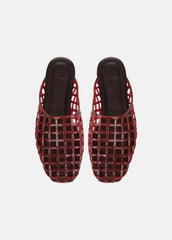 Barcelona Jelly Sandal in Sandals - POPPY RED | VINCE Women