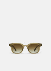 Chimi 02 Sunglasses in Sunglasses - GREEN | VINCE Women/Men