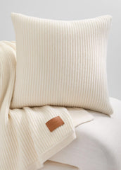 Wool and Cashmere Cardigan-Stitch Pillow in Pillows & Blankets - LACE | VINCE Women