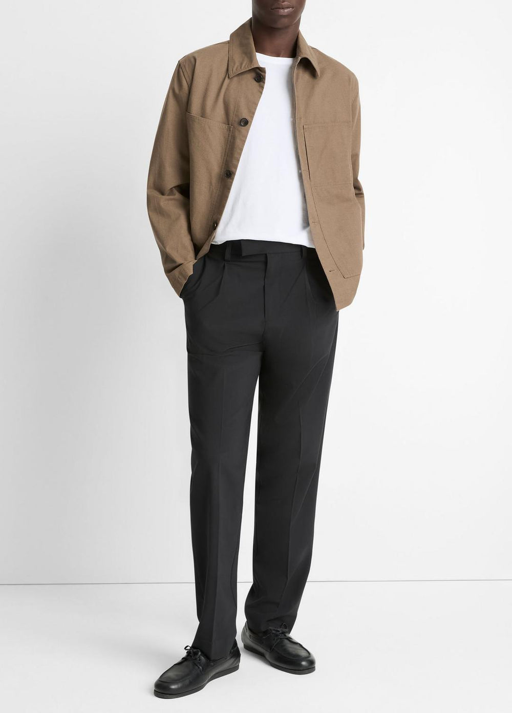 Louie Relaxed Pleated Trouser in Trousers - BLACK | VINCE Men