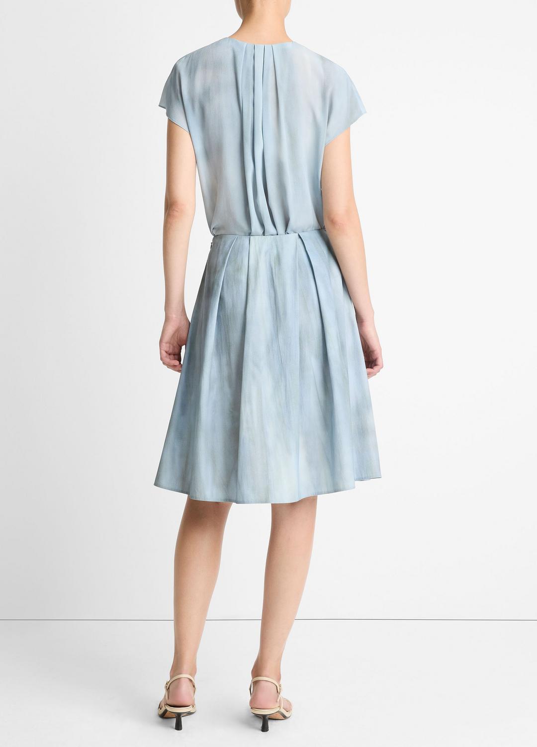 Washed Ombré Cotton Pleated Knee Skirt in Skirts - AZURA WASH | VINCE Women