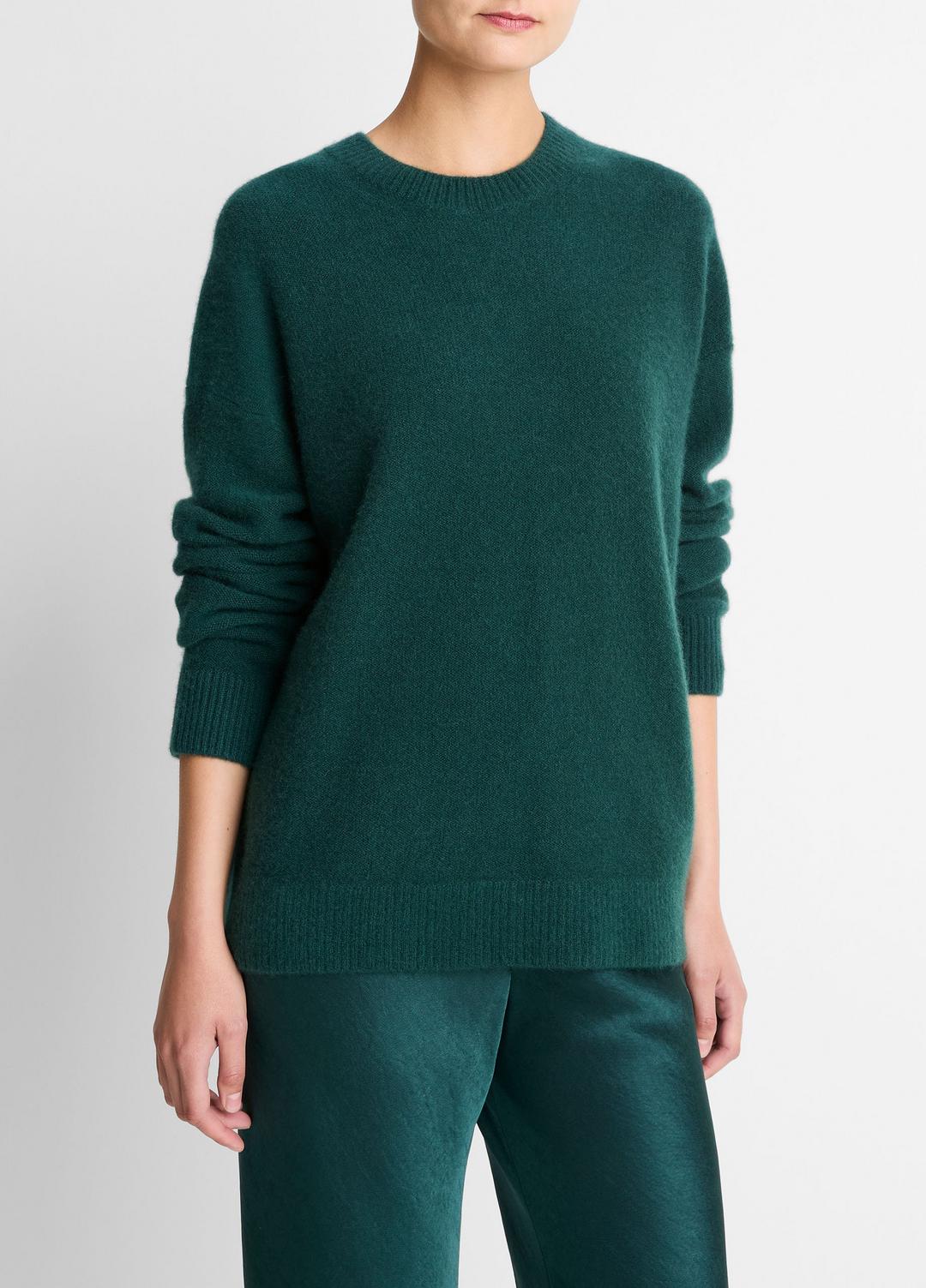 Plush Cashmere Crew Neck Sweater in Crew Neck - JUNIPER | VINCE Women