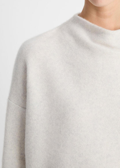 Plush Cashmere Funnel-Neck Sweater in Turtleneck - HEATHER PLATINUM | VINCE Women