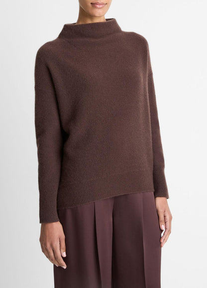 Plush Cashmere Funnel-Neck Sweater in Turtleneck - TRUFFLE | VINCE Women