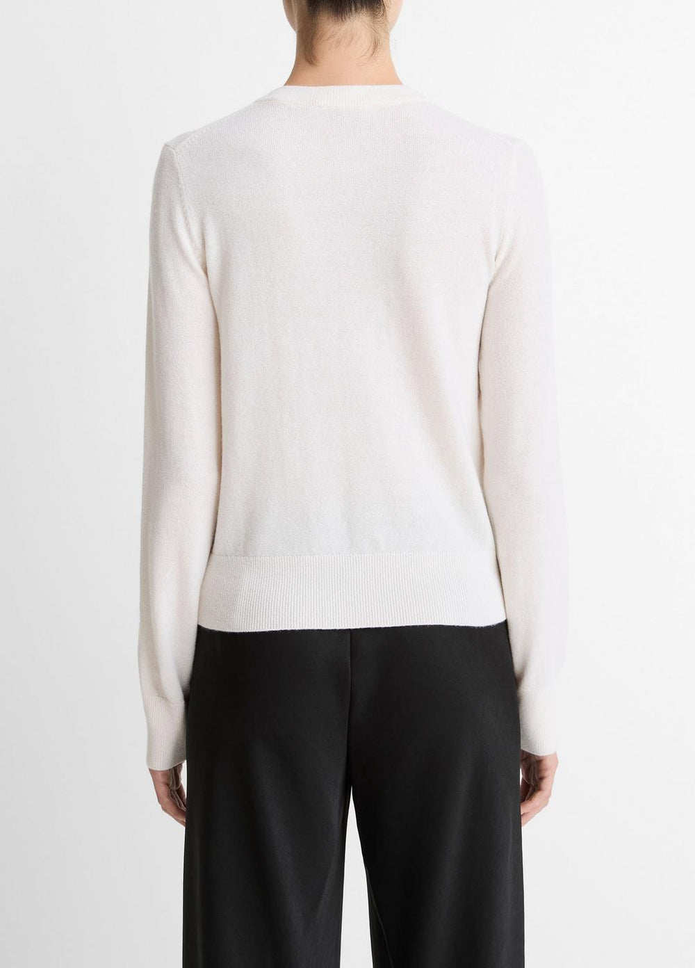 Cashmere Crew Neck Sweater in Crew Neck - OFF WHITE | VINCE Women
