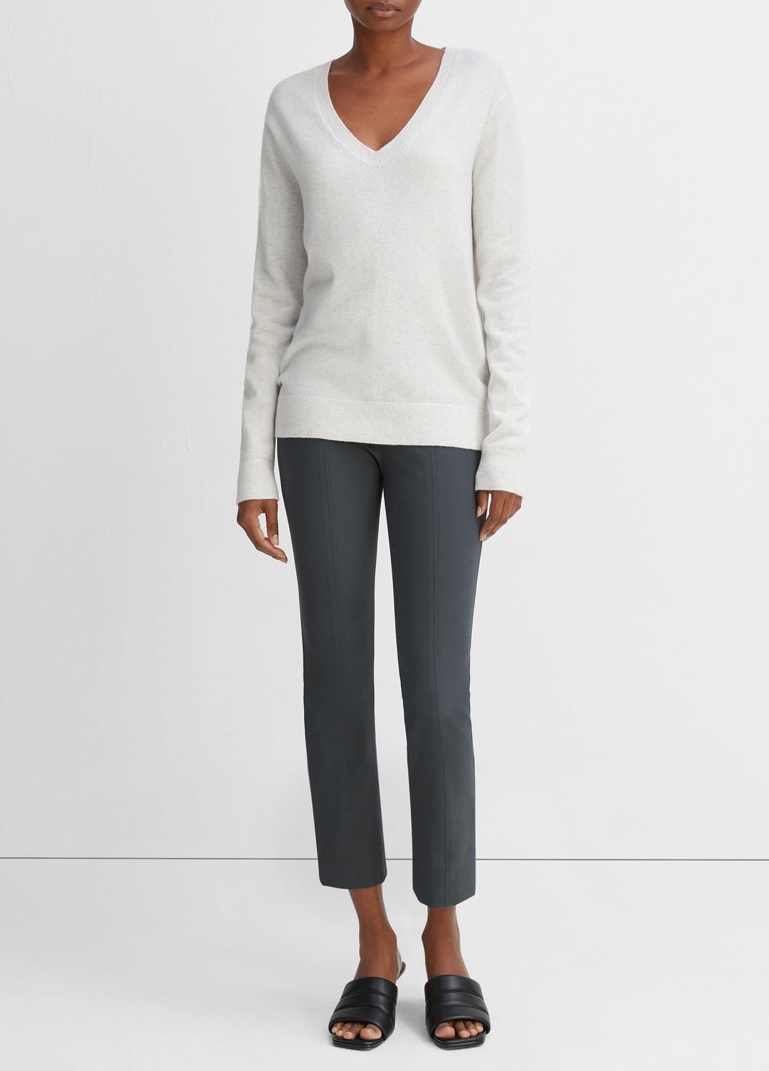 Cashmere Weekend V-Neck Sweater in V-Neck - HEATHER WHITE | VINCE Women