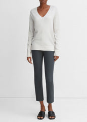 Cashmere Weekend V-Neck Sweater in V-Neck - HEATHER WHITE | VINCE Women
