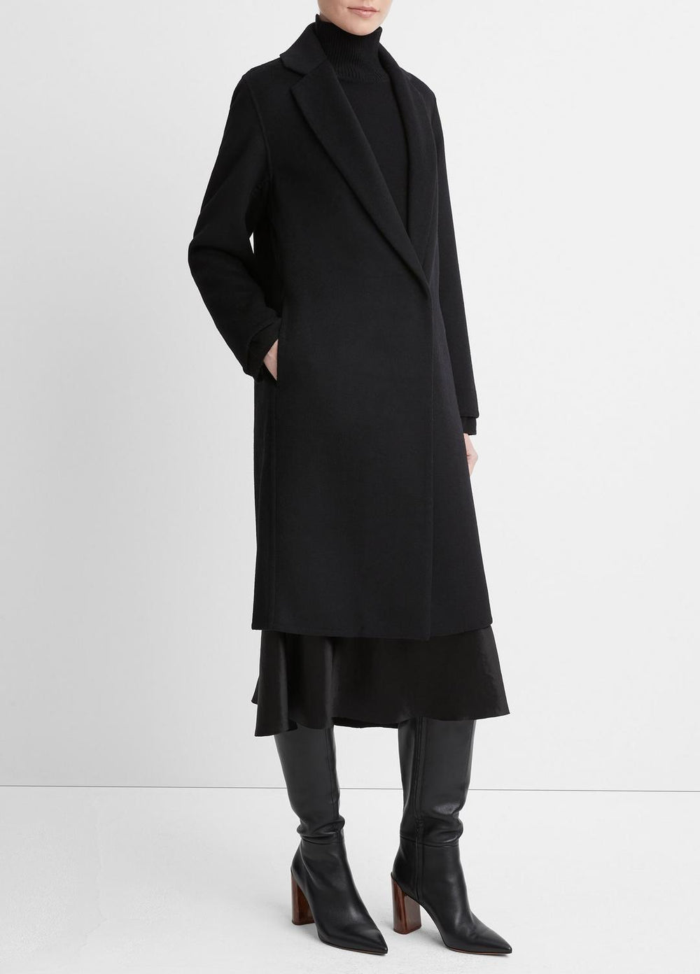 Classic Wool-Blend Straight Coat in Coats - BLACK | VINCE Women