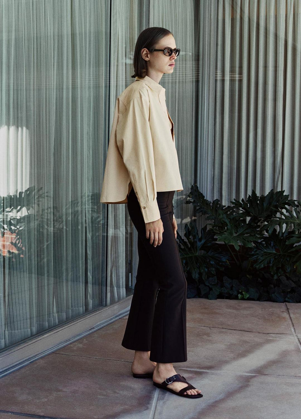 Cotton Cropped Button-Front Shirt  in Long Sleeve - ECRU | VINCE Women