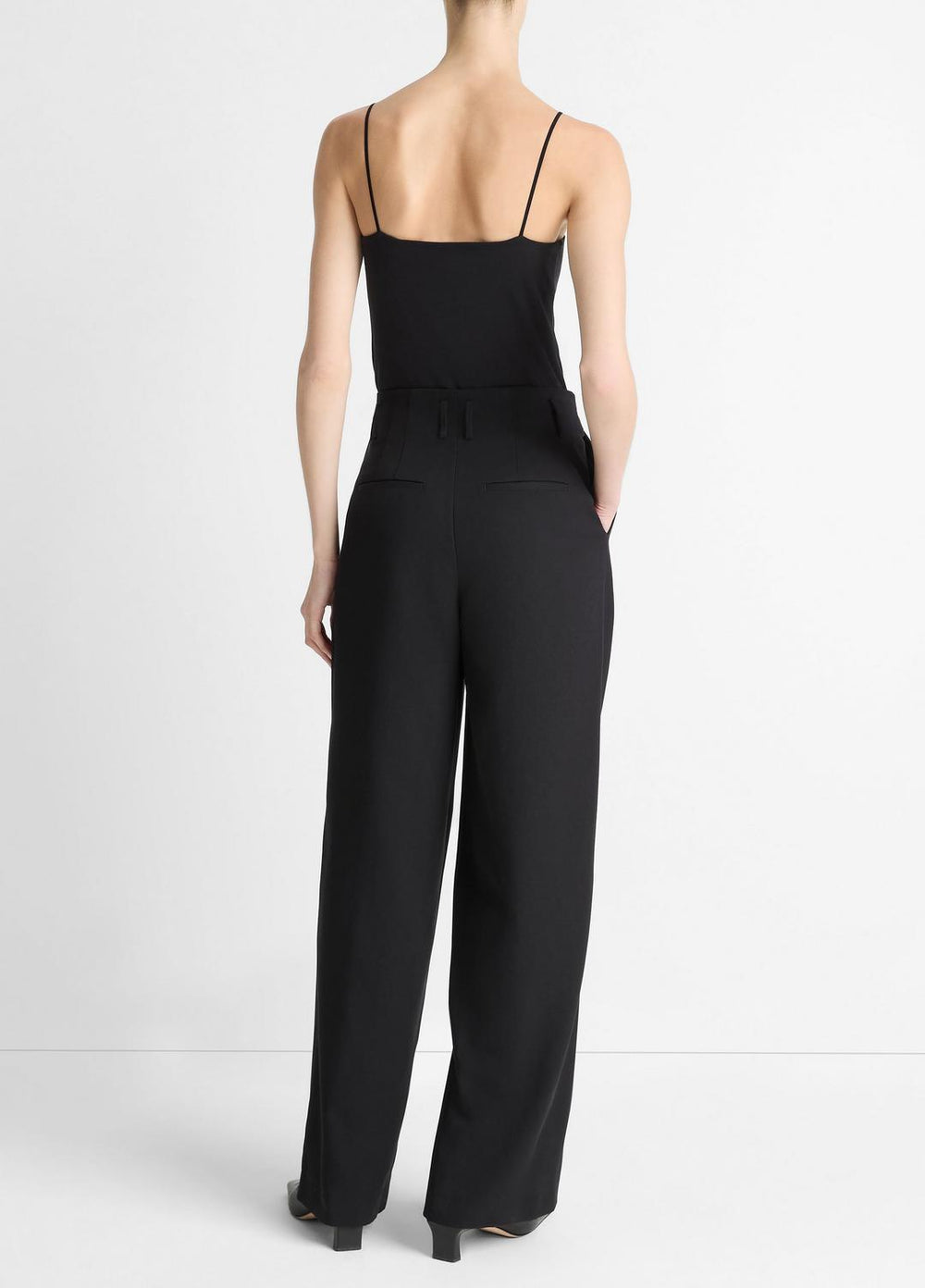 High-Waist Pleated Trouser in Trousers - BLACK | VINCE Women
