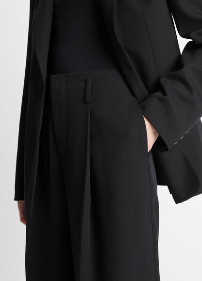 High-Waist Pleated Trouser in Trousers - BLACK | VINCE Women