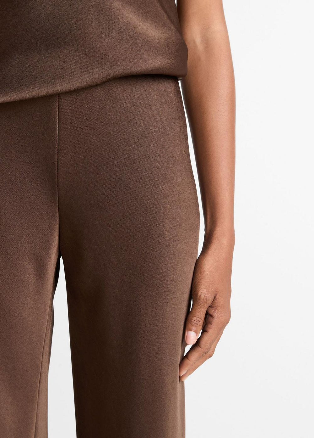 Colette High-Rise Fluid Satin Bias Pant in Trousers - ESPRESSO | VINCE Women