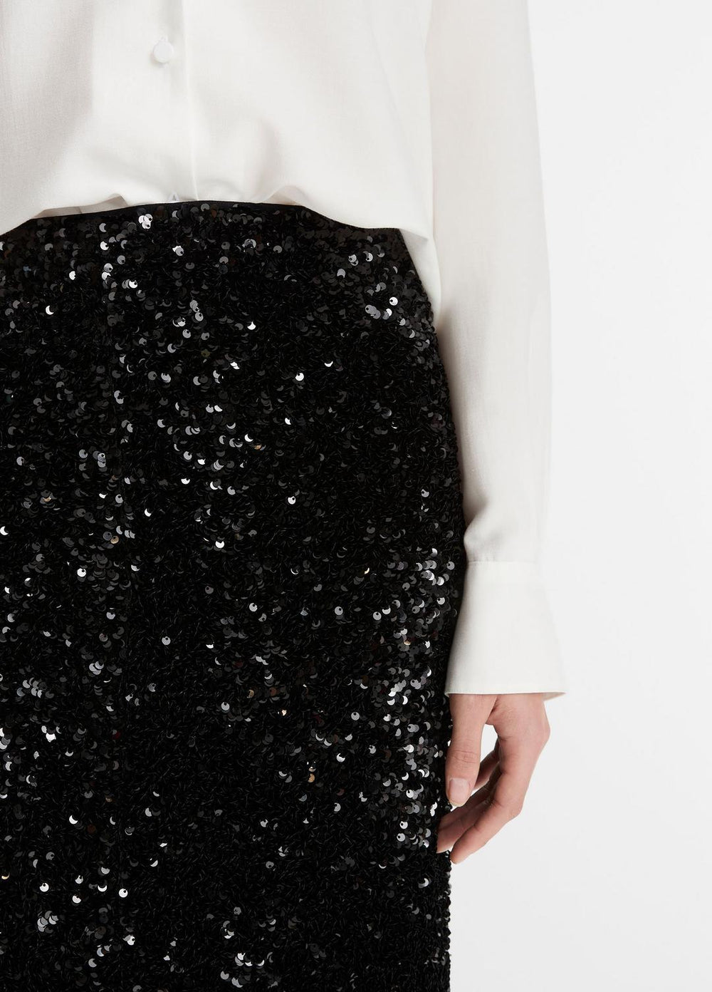 Sequined Velvet Column Skirt in Skirts - BLACK | VINCE Women