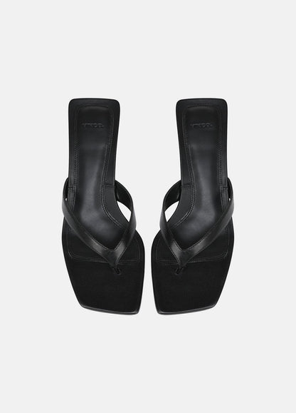 San Juan Leather Heeled Thong Sandal in Heels - BLACK | VINCE Women