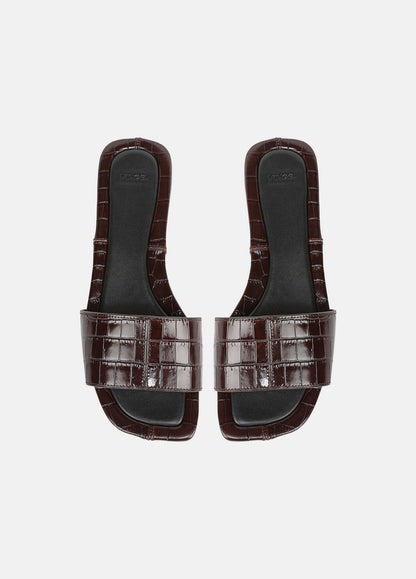 Valeria Croc-Embossed Leather Slide Sandal in Sandals - CACAO BROWN | VINCE Women