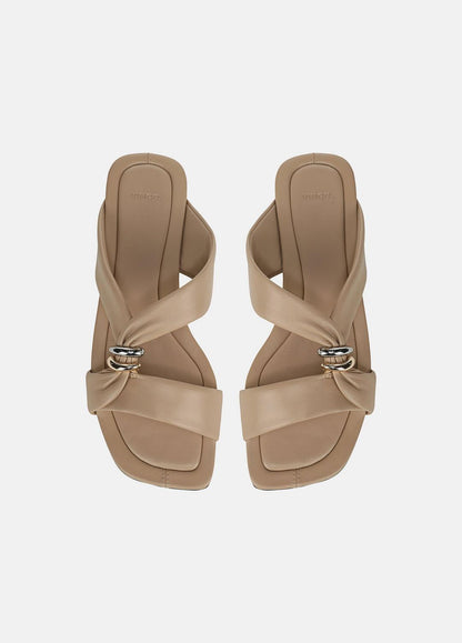 Vilma Leather Slide Sandal in Sandals - WARM ALMOND | VINCE Women