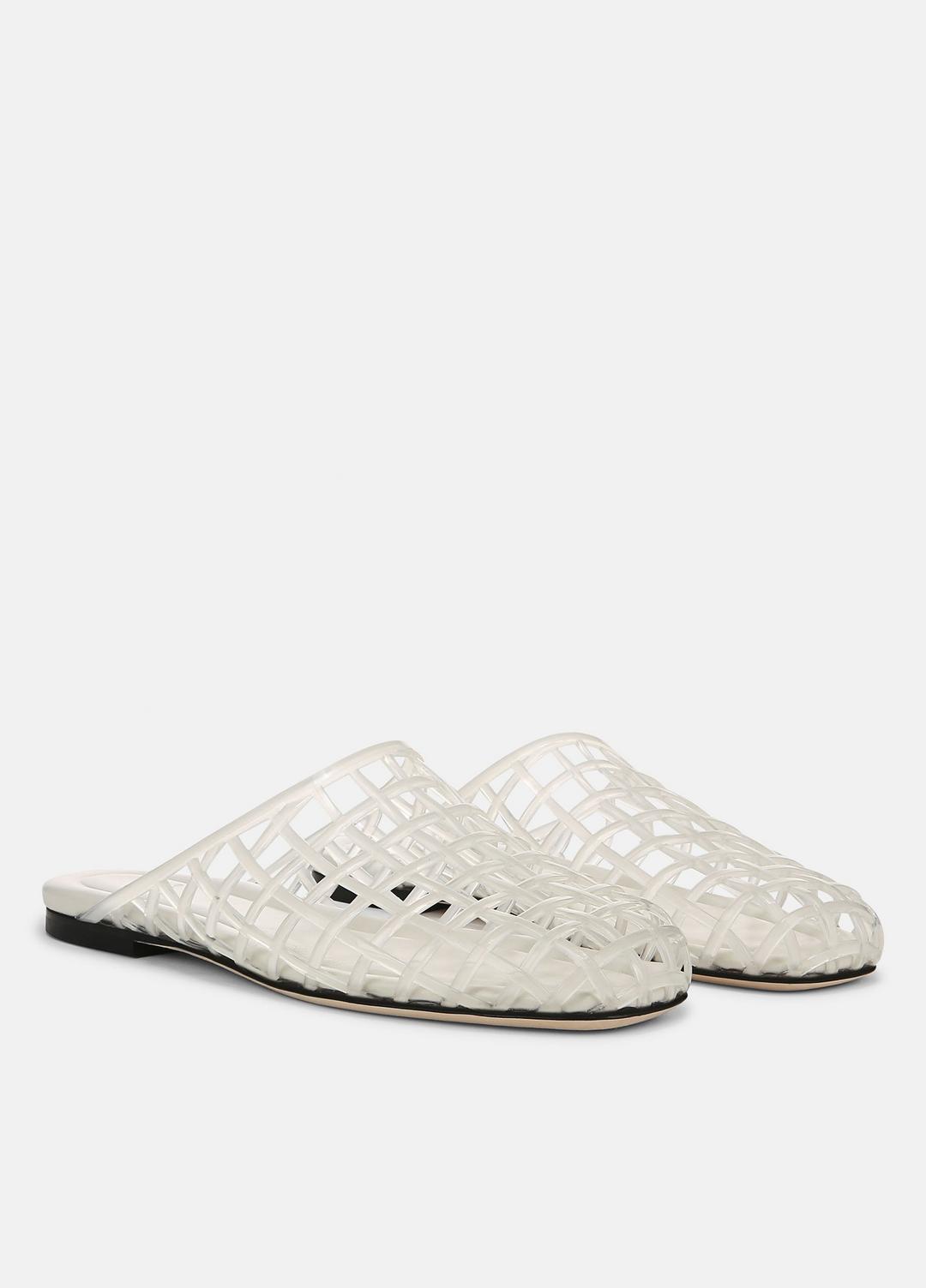 Barcelona Jelly Sandal in Sandals - CLEAR | VINCE Women