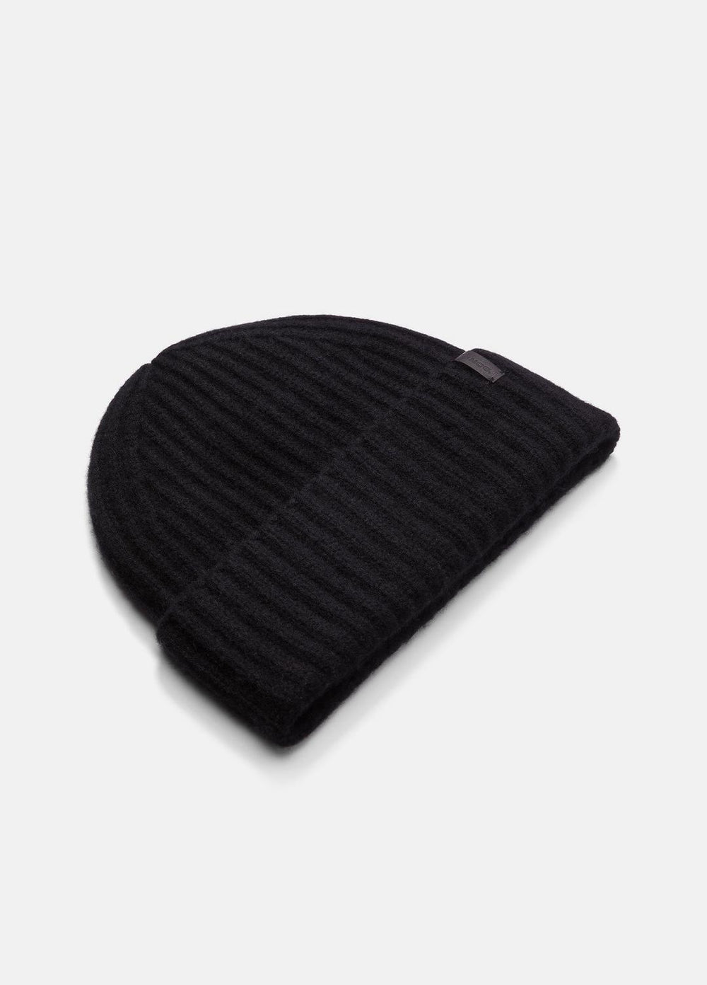 Plush Cashmere Chunky-Knit Beanie in Scarves & Hats - BLACK | VINCE Women
