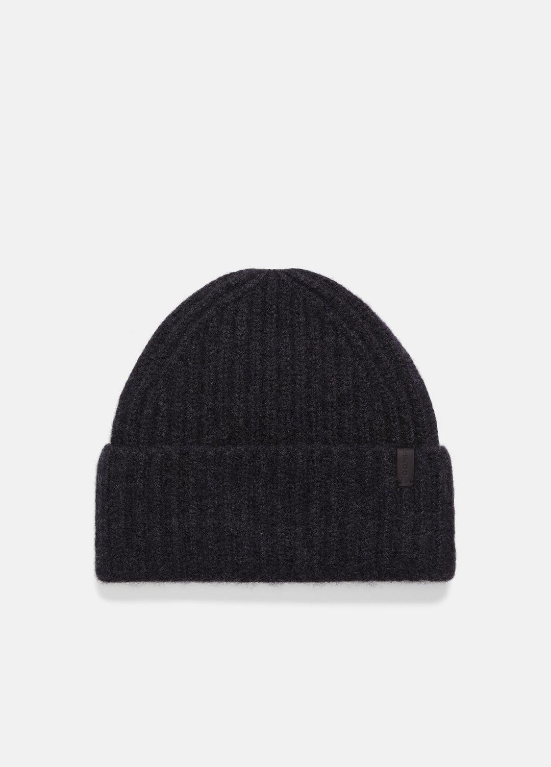 Plush Cashmere Chunky-Knit Beanie in Scarves & Hats - H CHARCOAL | VINCE Women