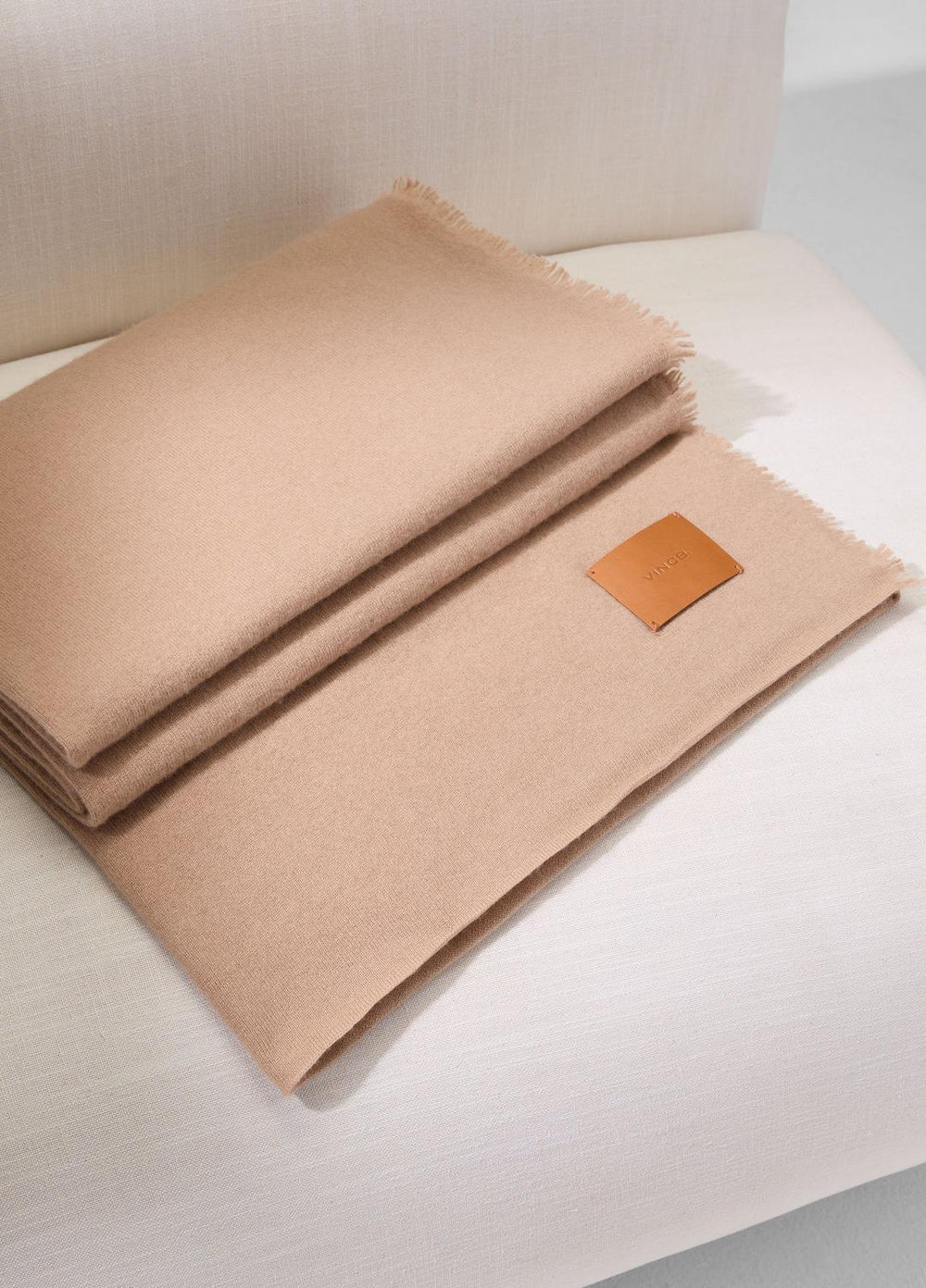 Cashmere Reverse Jersey Throw in Pillows & Blankets - CAMEL | VINCE Women