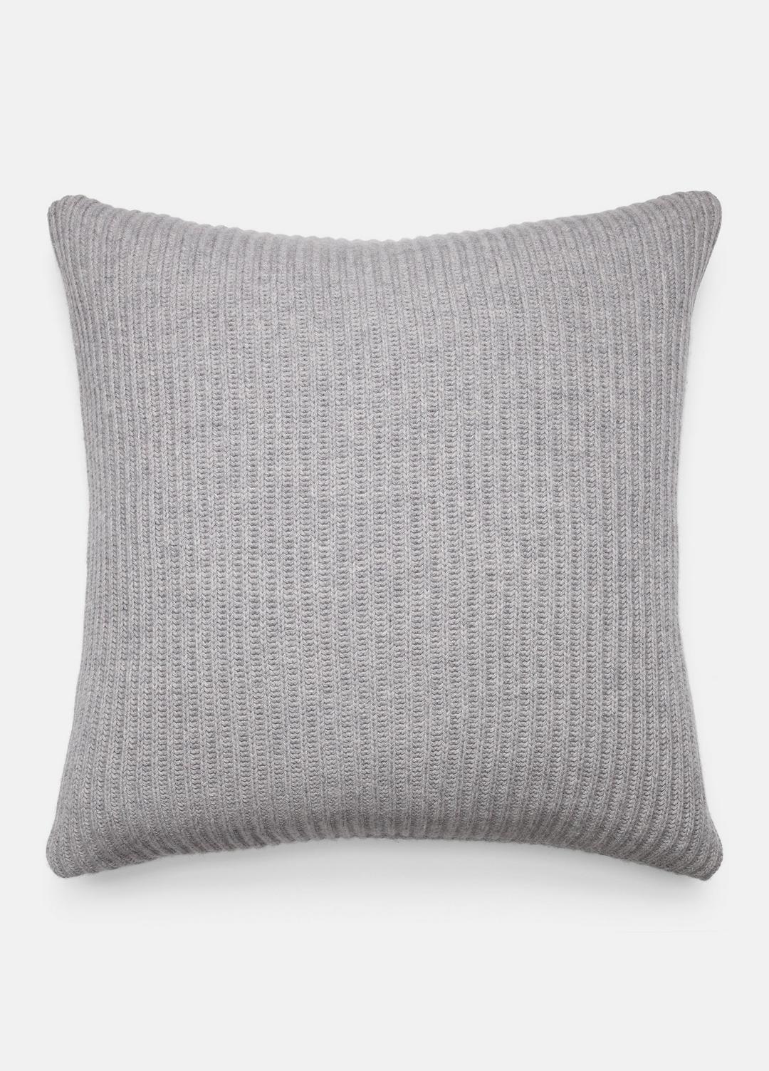 Wool and Cashmere Cardigan-Stitch Pillow in Pillows & Blankets - HEATHER GREY | VINCE Women