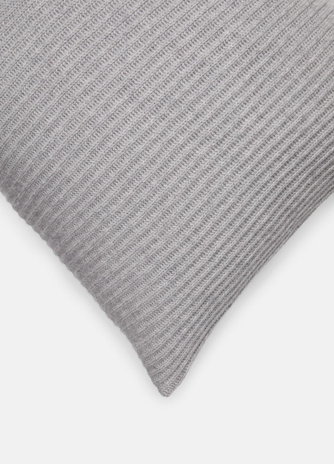 Wool and Cashmere Cardigan-Stitch Pillow in Pillows & Blankets - HEATHER GREY | VINCE Women