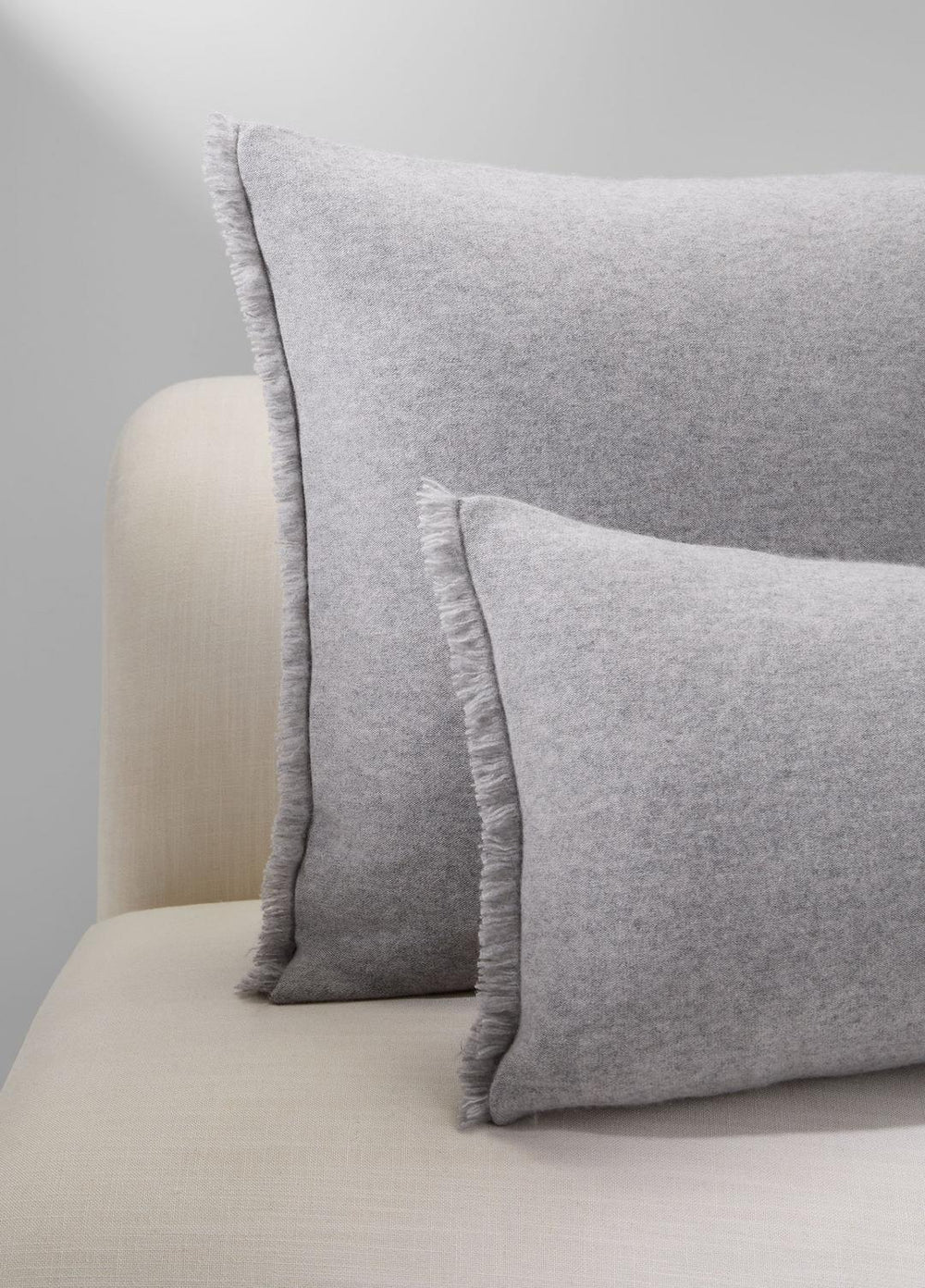 Cashmere Reverse Jersey Pillow in Pillows & Blankets - HEATHER GREY | VINCE Women