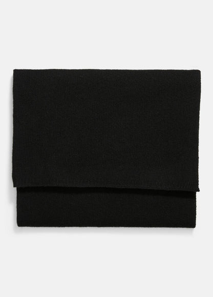 Featherweight Cashmere Travel Wrap in Accessories - BLACK | VINCE Women