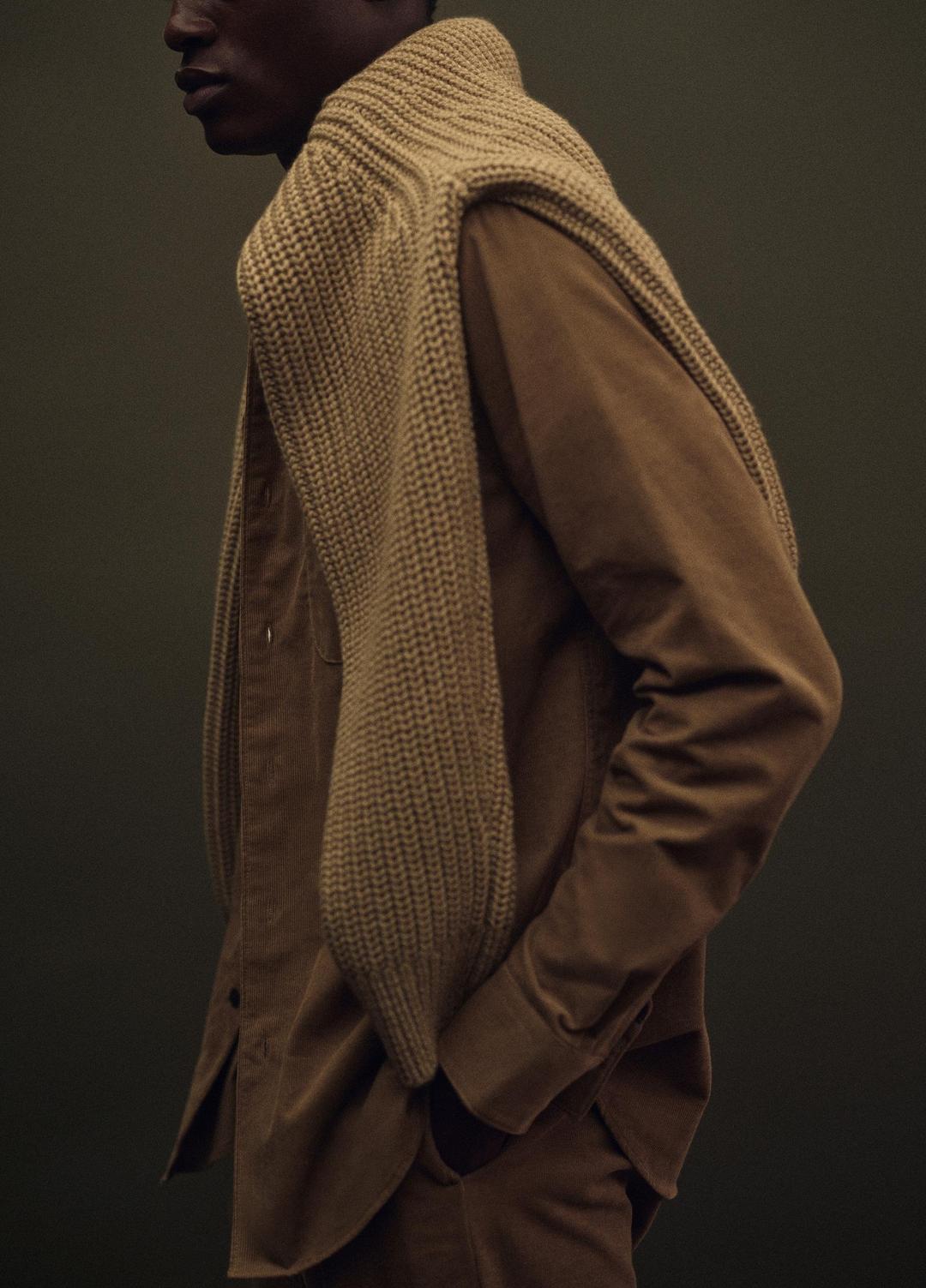 Italian Cotton Corduroy Button-Front Shirt in Long Sleeve - TETON | VINCE Men