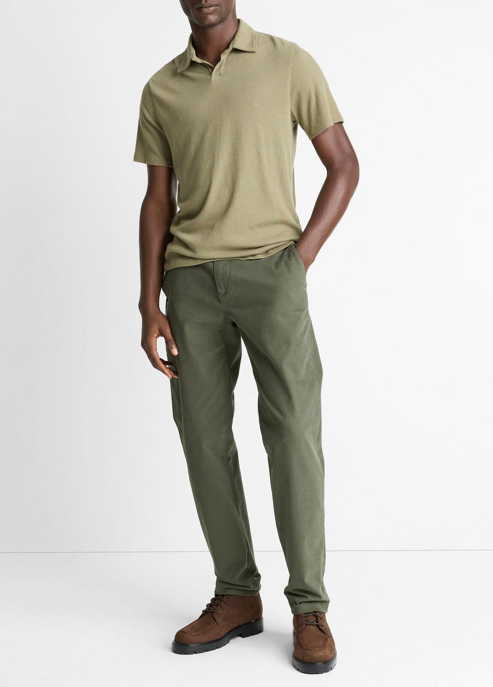 Owen Athletic Stretch-Cotton Pant in Trousers - SYCAMORE | VINCE Men