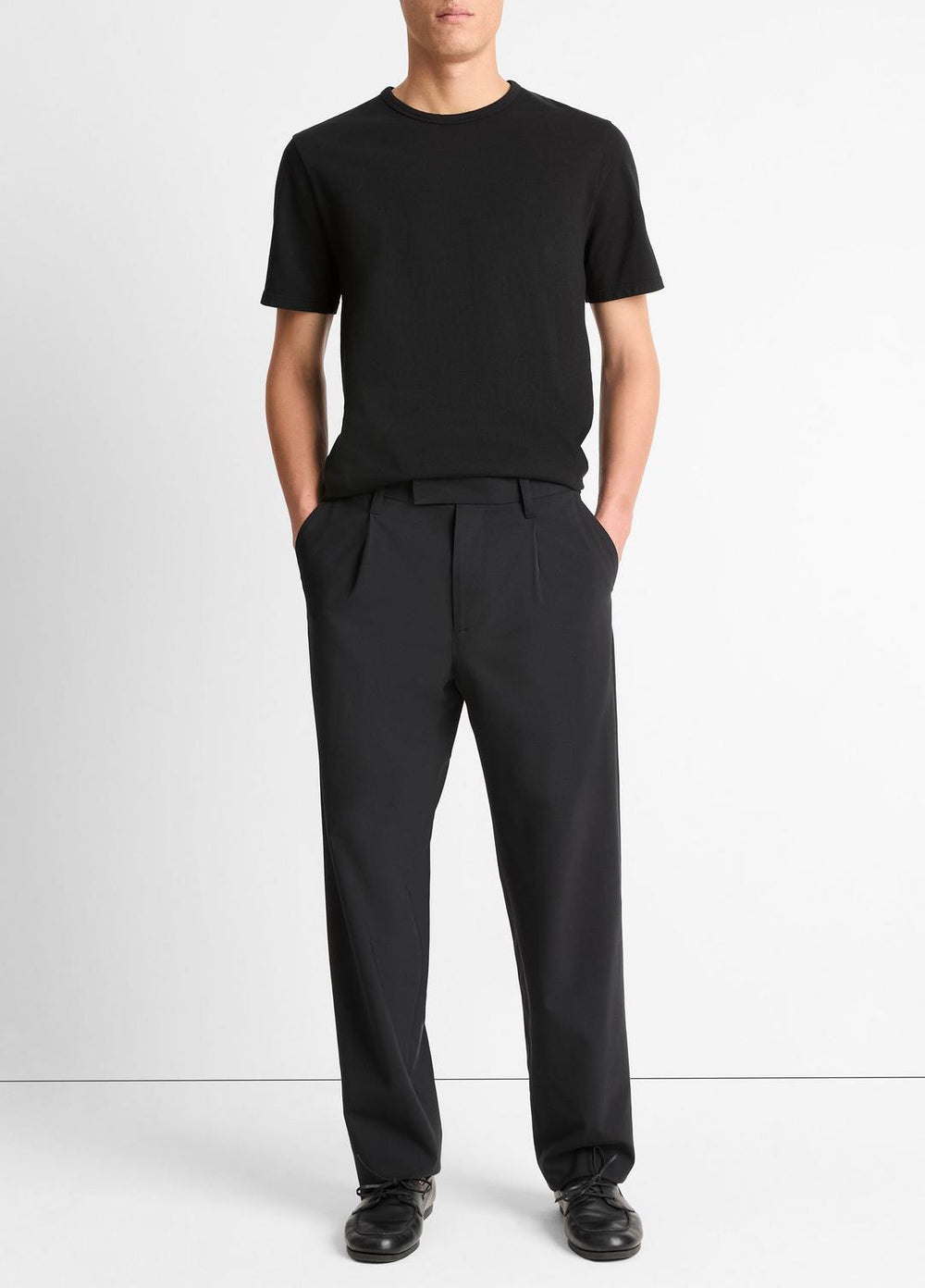 Garment Dye Cotton T-Shirt in Short Sleeve - TRUE BLACK | VINCE Men