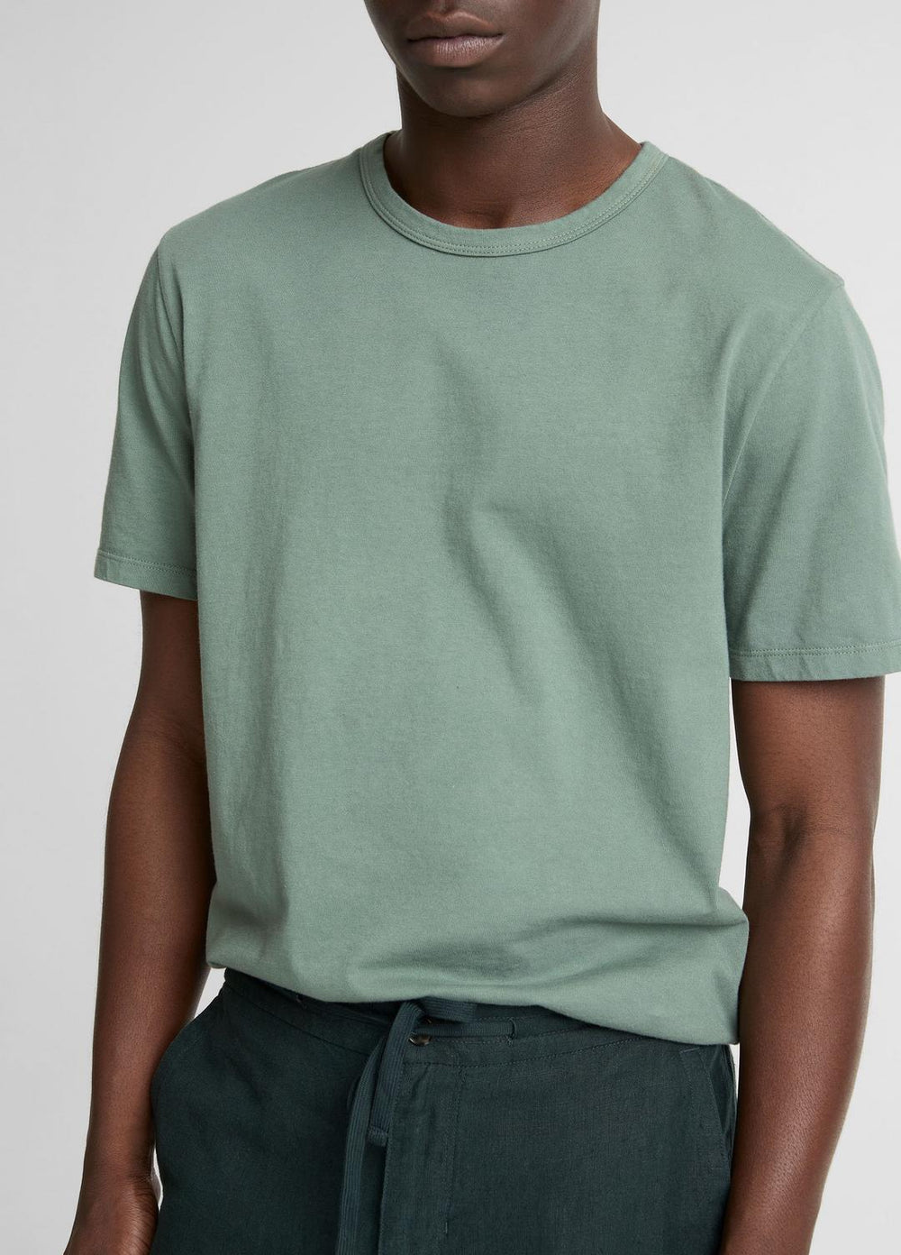 Garment Dye Cotton T-Shirt in Short Sleeve - WASHED LAUREL | VINCE Men