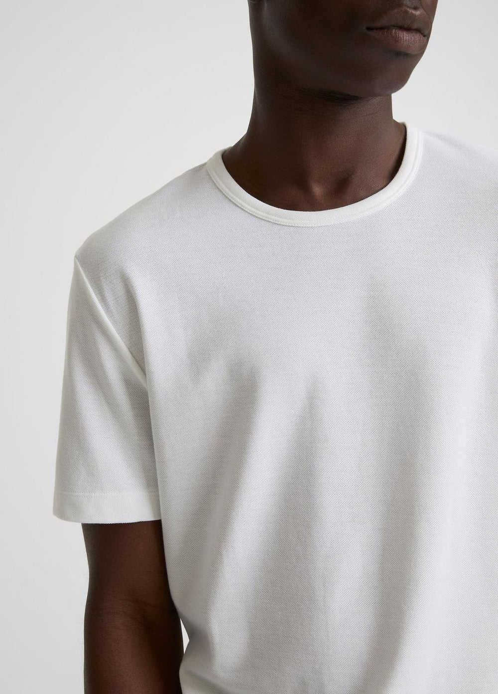 Pima Cotton Piqué Crew Neck T-Shirt in Short Sleeve - OPTIC WHITE | VINCE Men