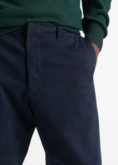 Louie Relaxed Stretch-Cotton Pant in Trousers - COASTAL BLUE | VINCE Men
