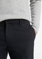 Dylan Slim Cotton Chino Pant in Trousers - BLACK | VINCE Men