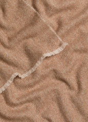 Herringbone Cashmere Scarf in Scarves & Hats - WALNUT/HEATHER OAT | VINCE Men