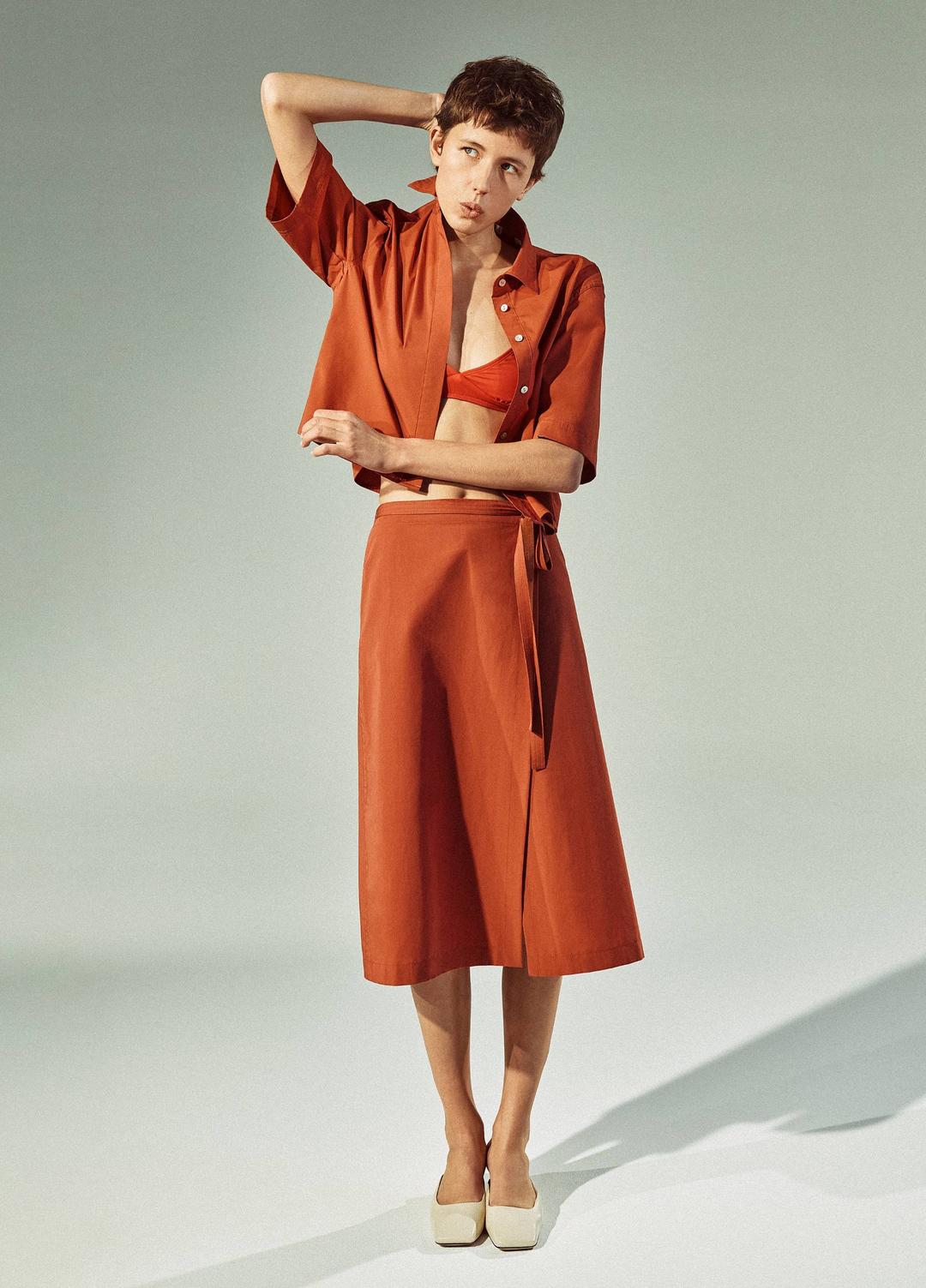 Cotton Short-Sleeve Cropped Shirt in Shirts & Tees - BRICK ROSE | VINCE Sale